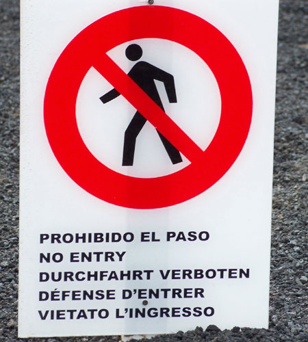 Durchfahrt verboten