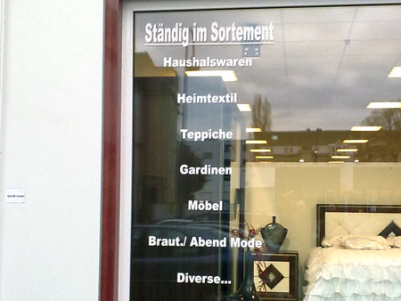 Haushalswaren ständig im Sortement
